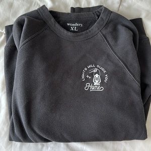 Wondery Outdoors Lights pullover sweatshirt